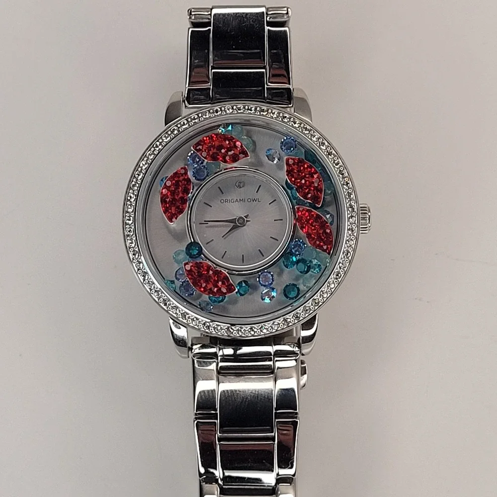 Origami Owl Silver Crystal Living Locket Watch - Red Lips & Blue Crystals